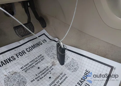 2015 Volvo S60 T5 Premier z USA, uszkodzony, nr VIN YV140MFK8F1354718